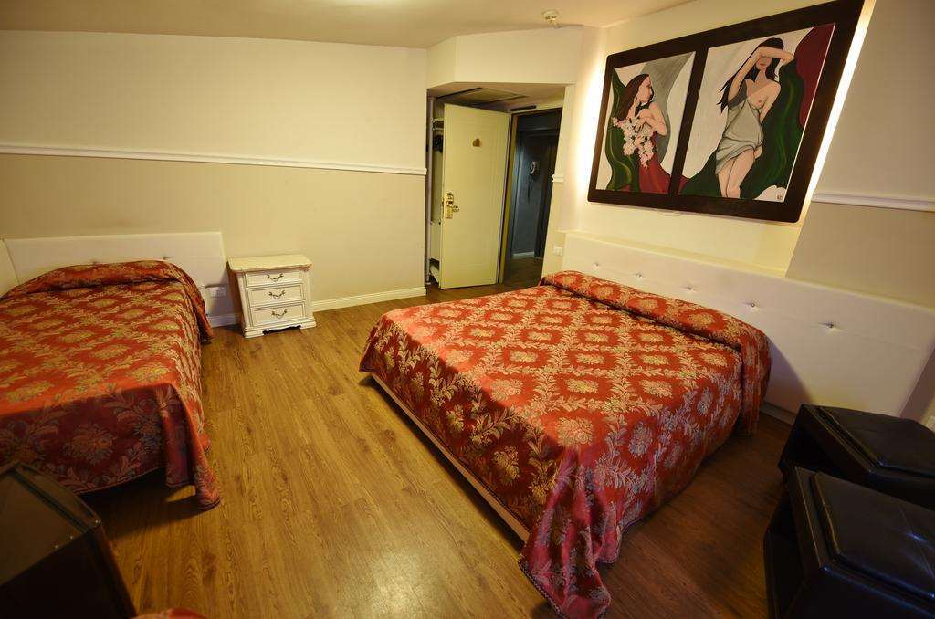Hotel Al Castello Pomezia Room photo