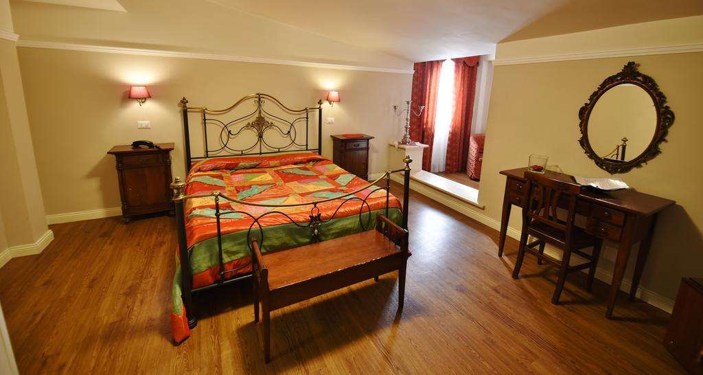 Hotel Al Castello Pomezia Room photo