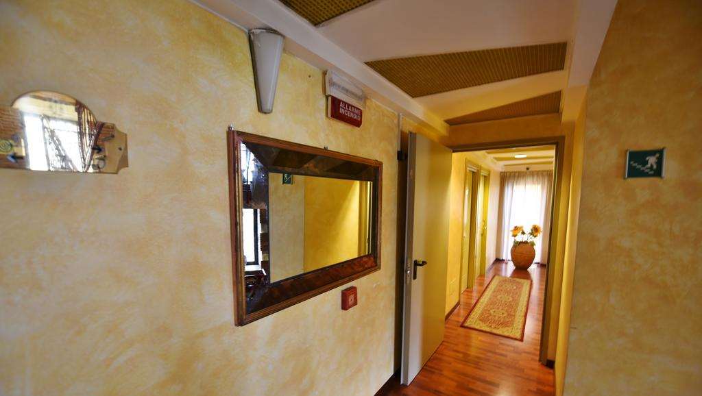 Hotel Al Castello Pomezia Amenities photo